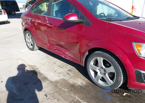 2014 Chevrolet Sonic Ltz Auto из США, поврежденный, VIN 1G1JE5SB9E4203897